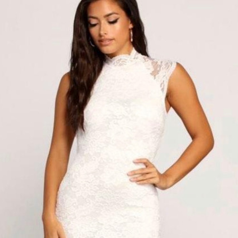Windsor lace mini dress
